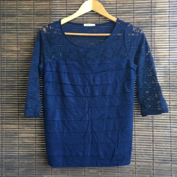 Tops - Blue ruffle lace top